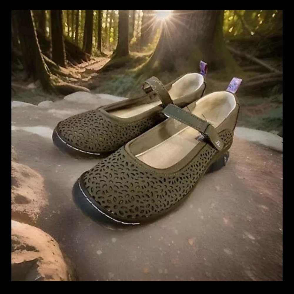 Woman’s JBU by Jambu Mary Jane gray vegan casual shoes with memory foam size 7